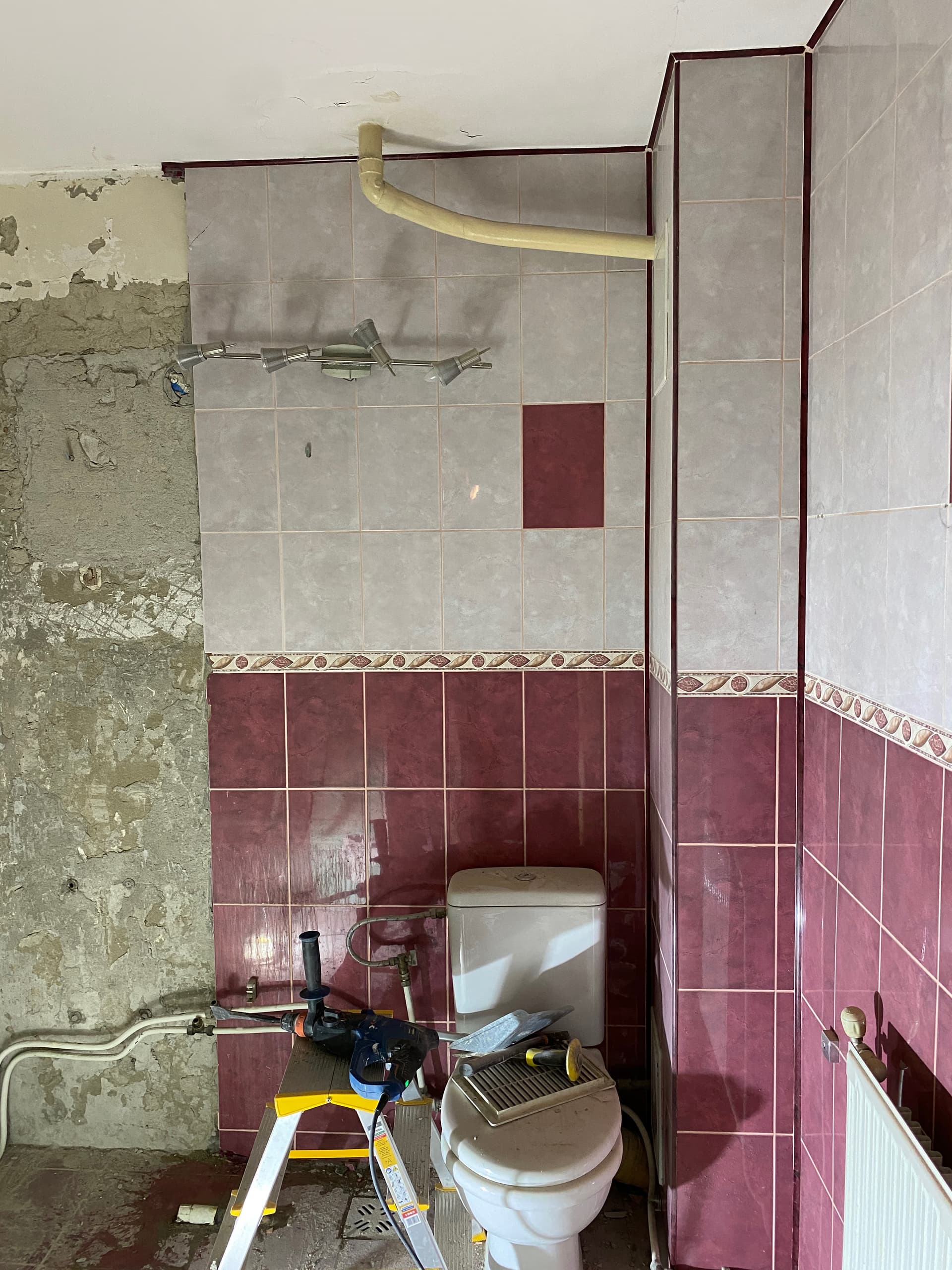 Zugrav Iași — 8. Renovare baie (Iași) — Înainte 1