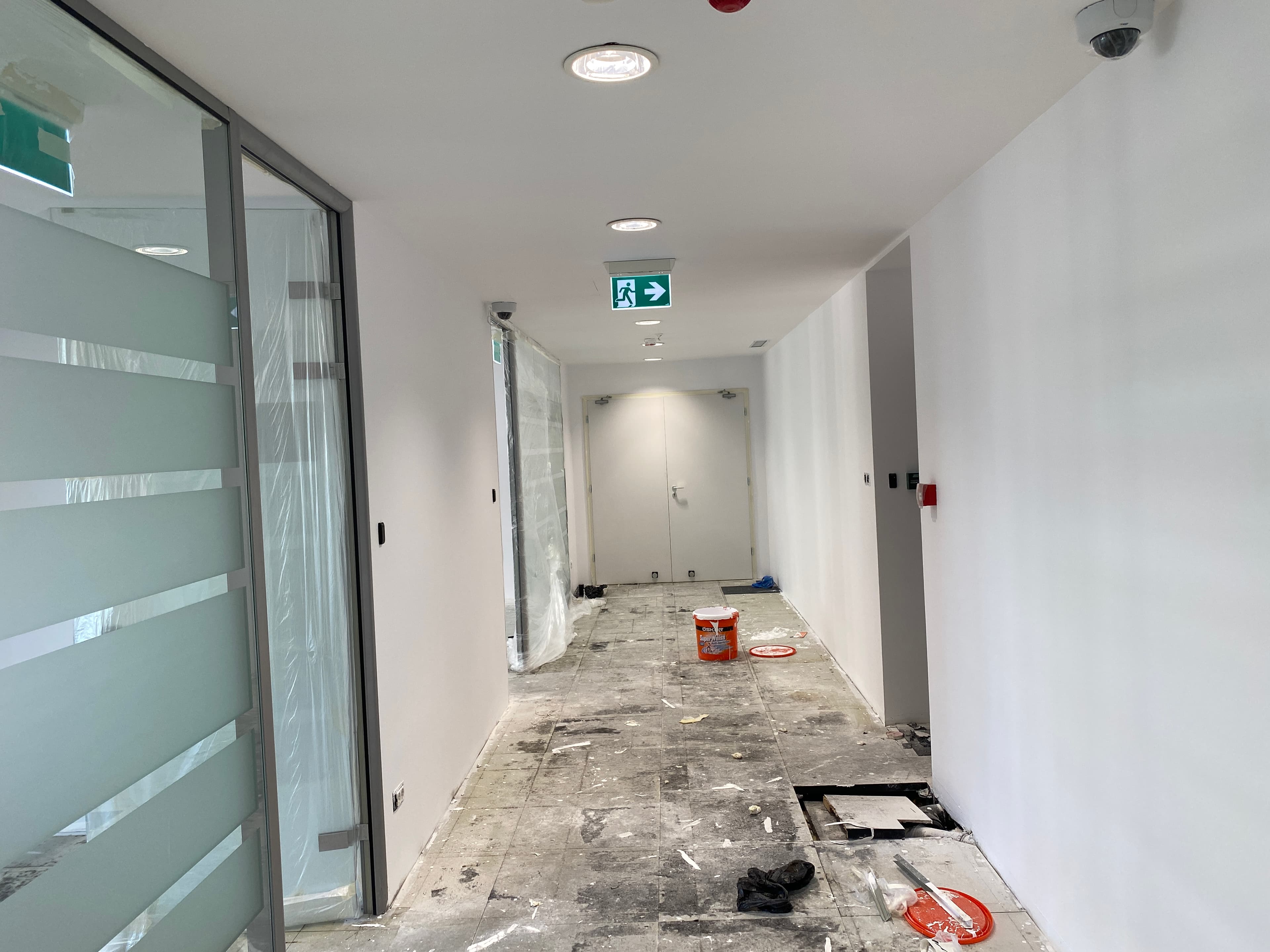 Renovare spațiu comercial, birou 6