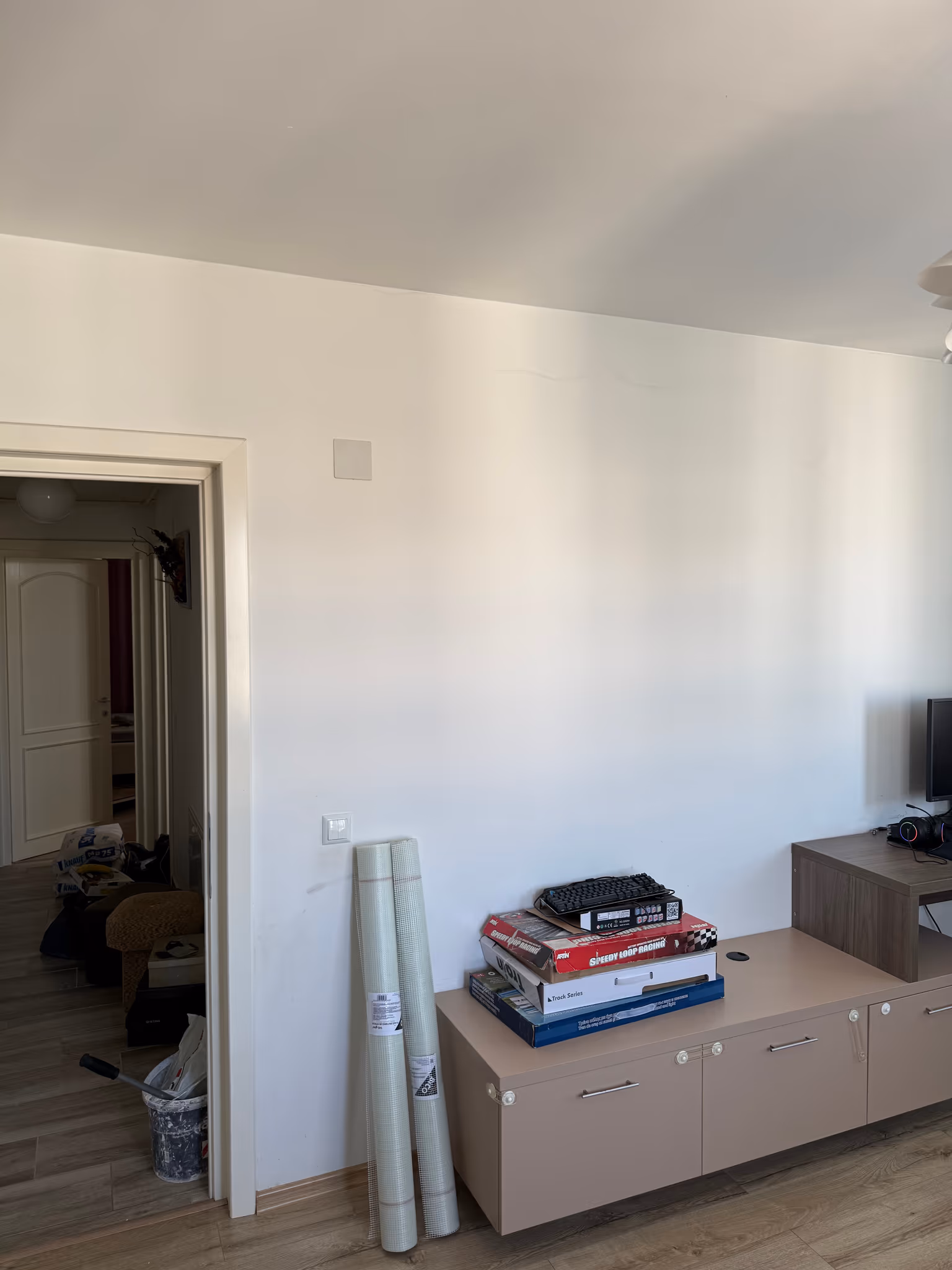 Zugrăveală apartament — Înainte 5