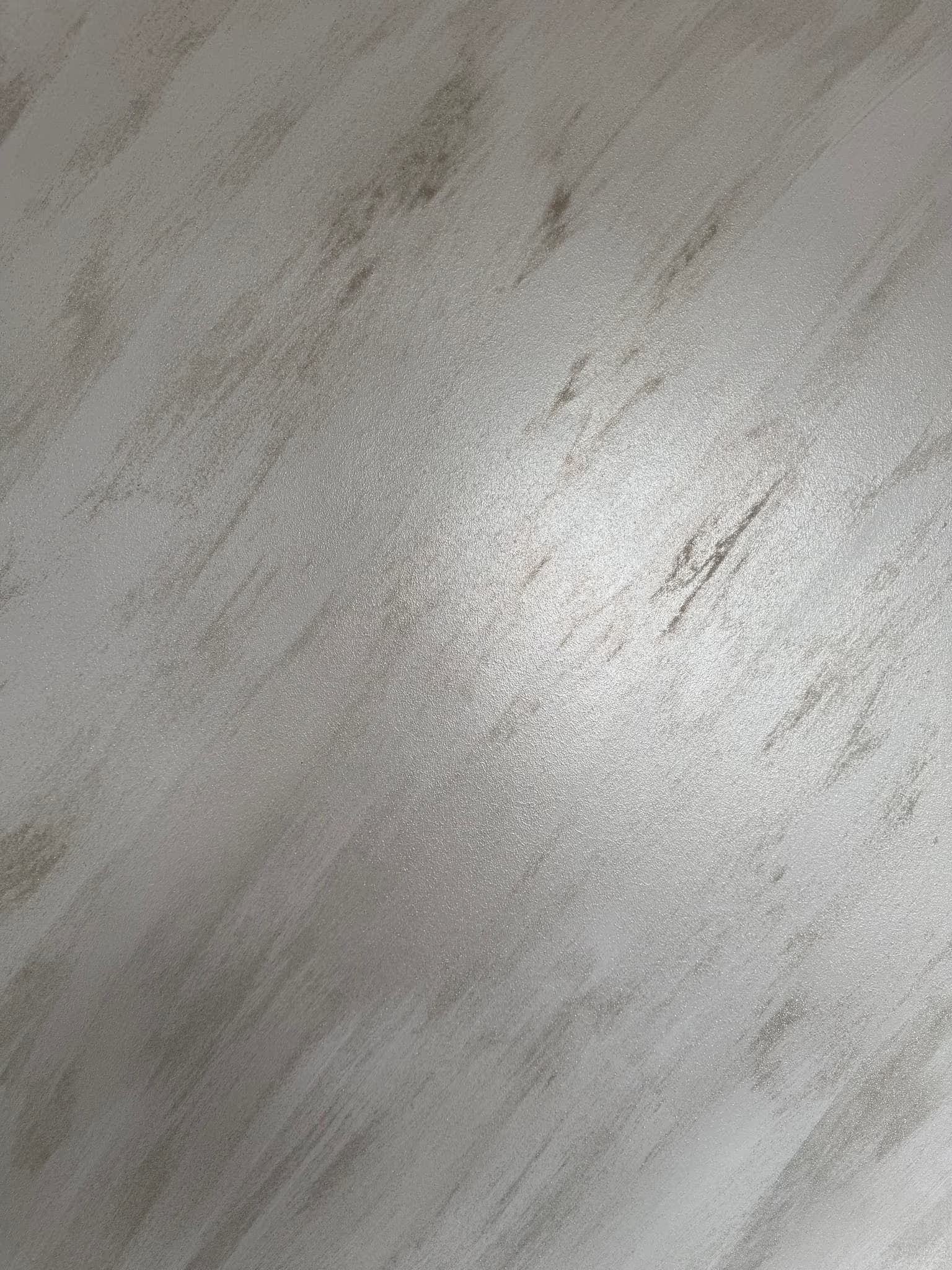 Zugrăveală garsonieră — După 10