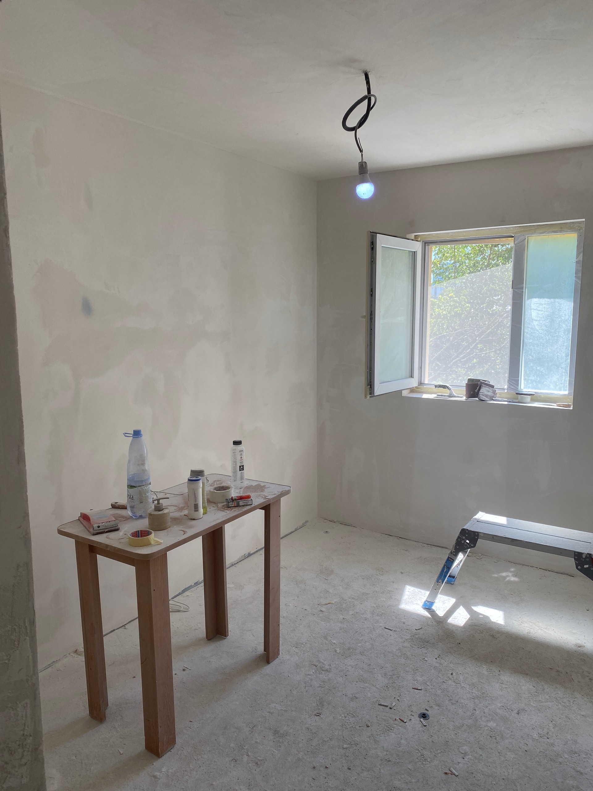 Zugrav Iași — Renovare apartament 3 camere (Iași — Bularga) — înainte/după 2 — înainte