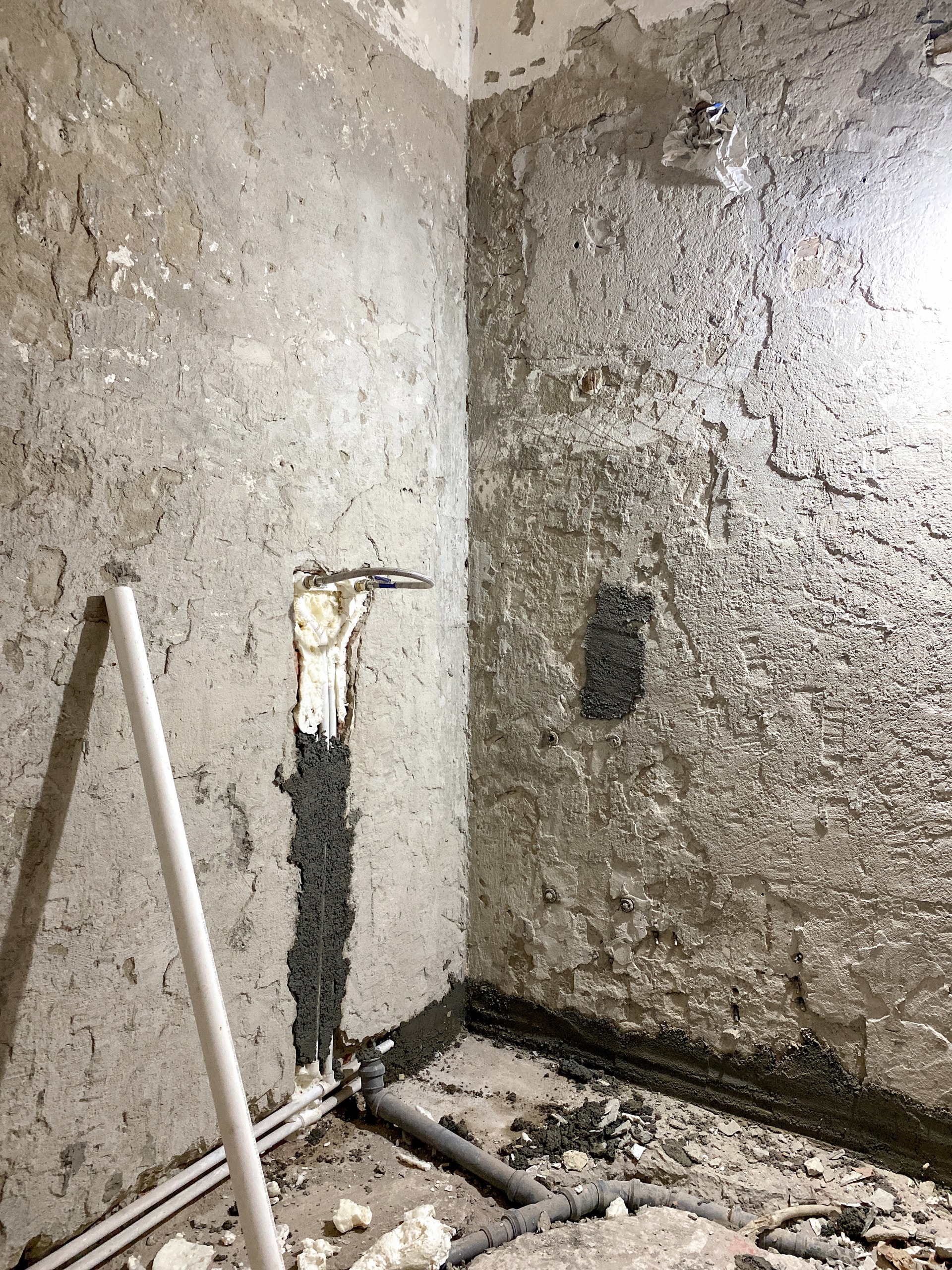 Zugrav Iași — Renovare apartament (Iași — Păcurari) — înainte/după 3 — înainte