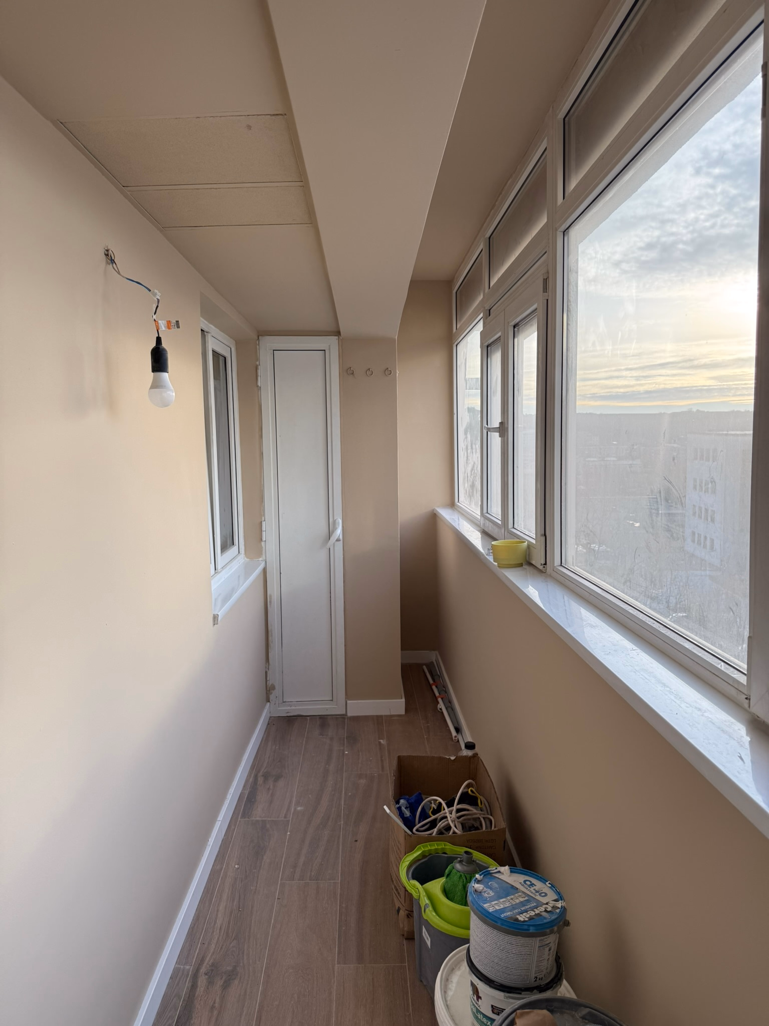 Zugrav Iași — Renovare apartament (Iași — Păcurari) — înainte/după 4 — după