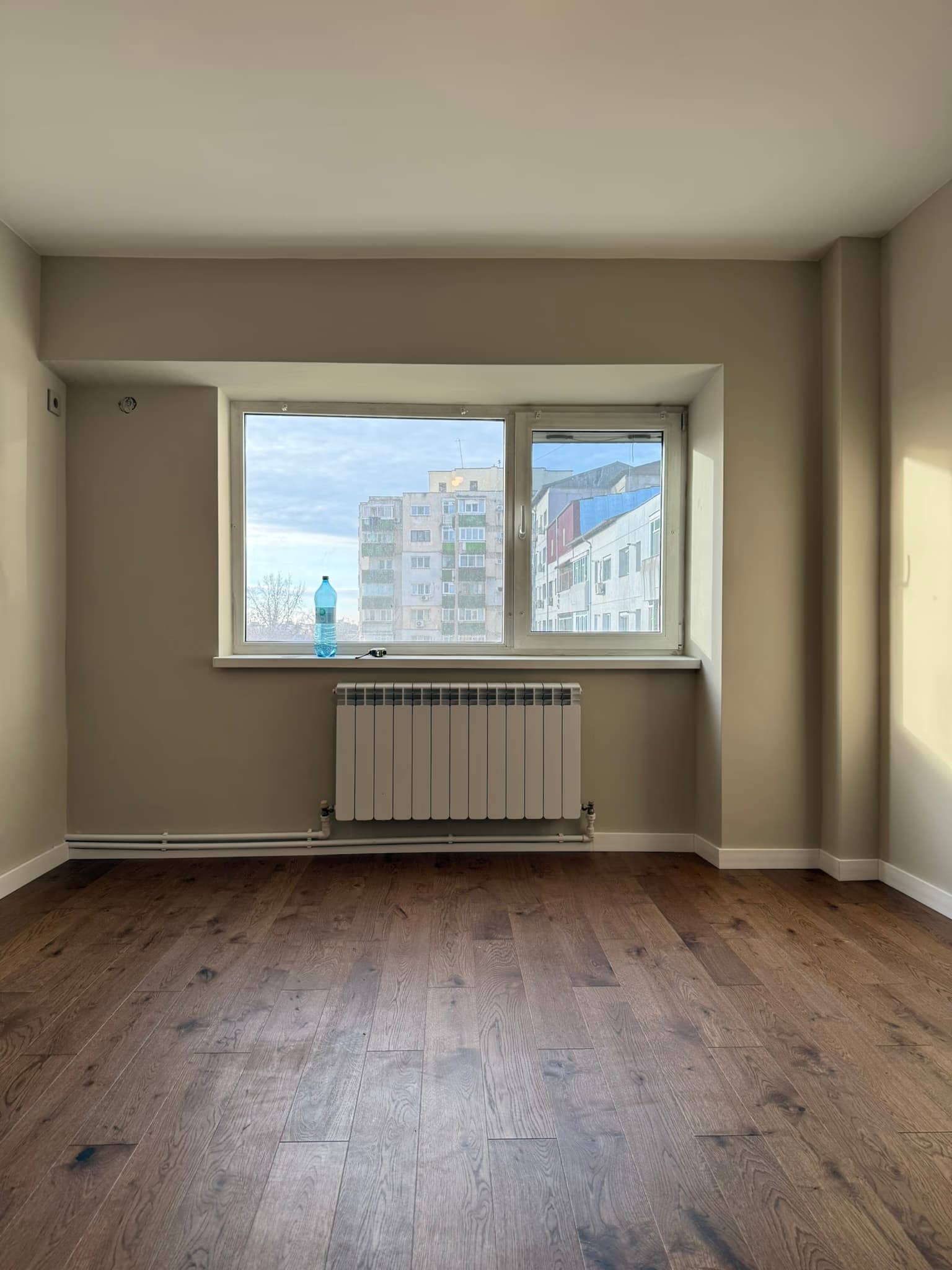 Zugrav Iași — 8. Renovare baie (Iași) — înainte/după 4 — după