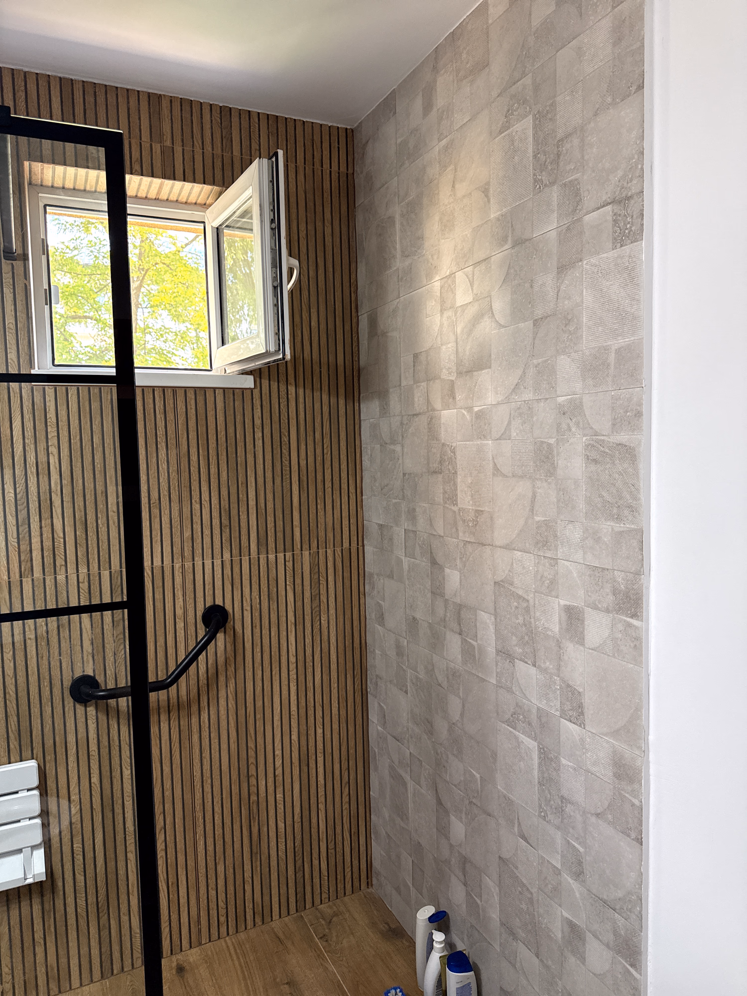 Zugrav Iași — Renovare apartament 2 camere (Iași) — După 7