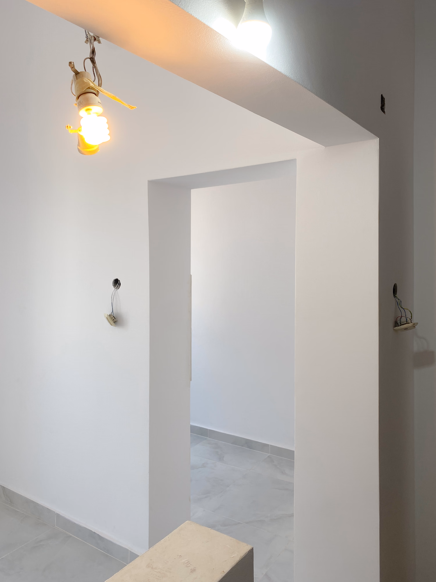 Zugrav Iași — Renovare apartament 2 camere (Iași — Independenței) — Renovat 10