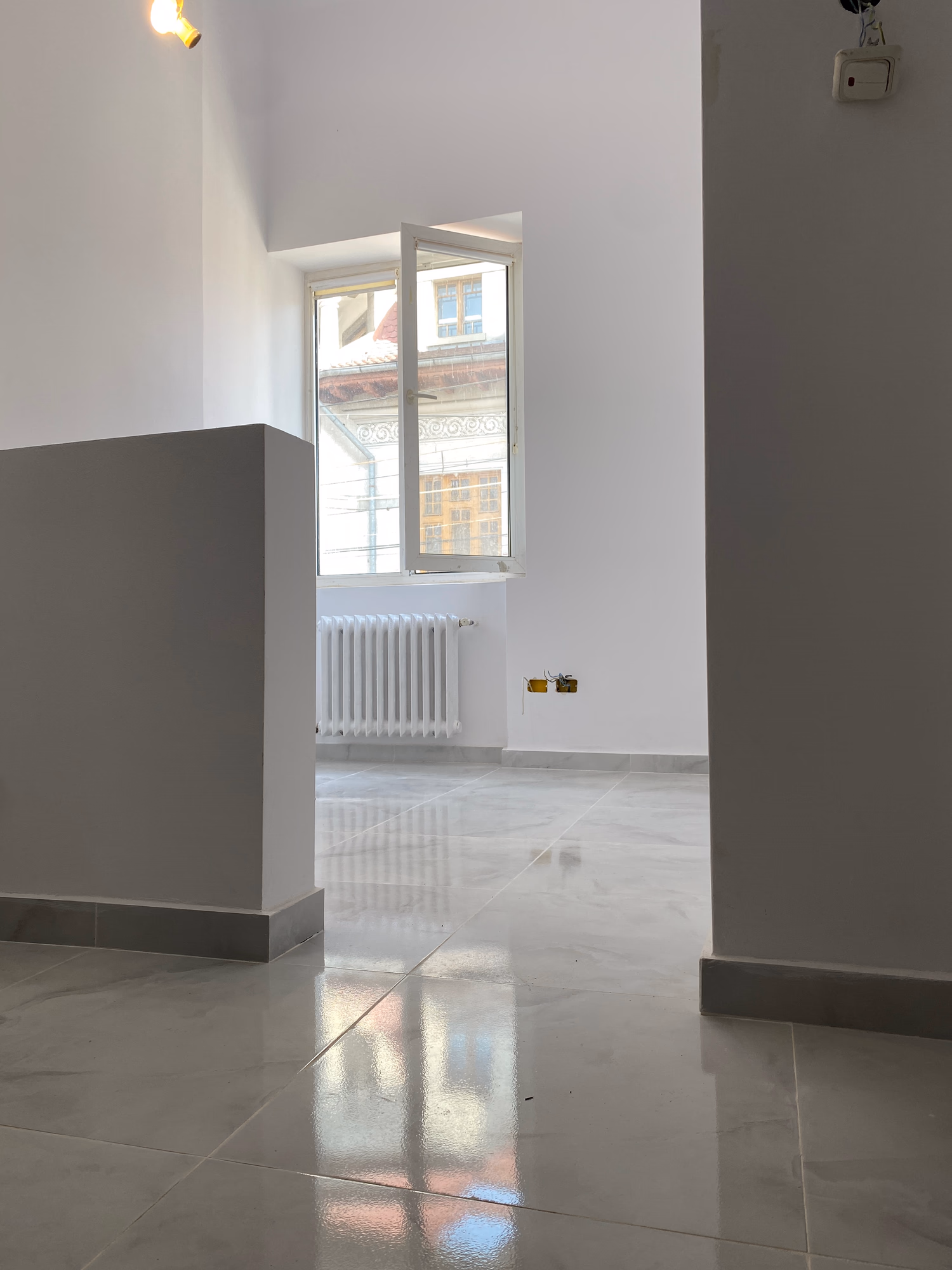 Zugrav Iași — Renovare apartament 2 camere (Iași — Independenței) — Renovat 4