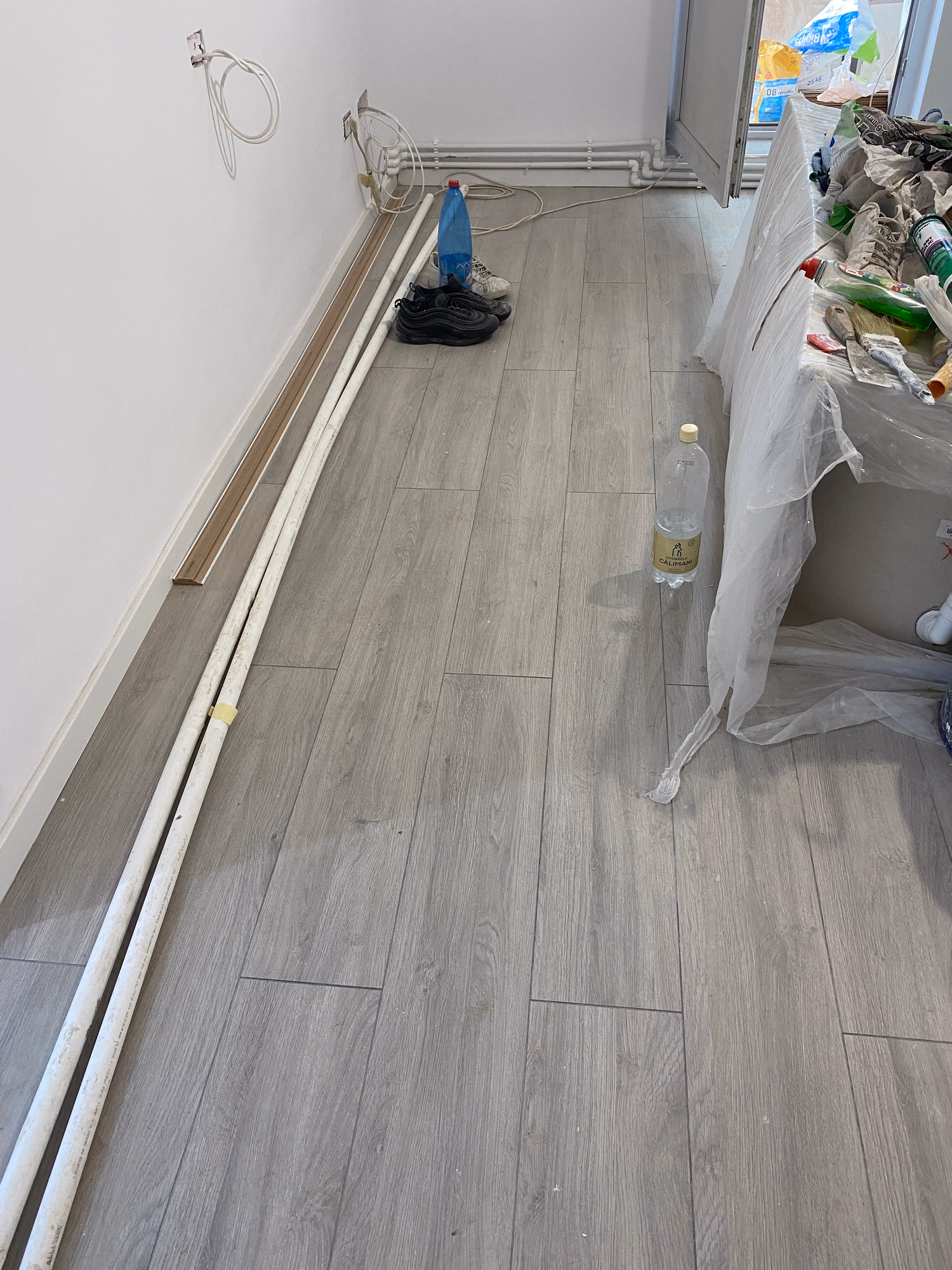 Zugrav Iași — Renovare apartament 3 camere (Iași — Bularga) — După 15