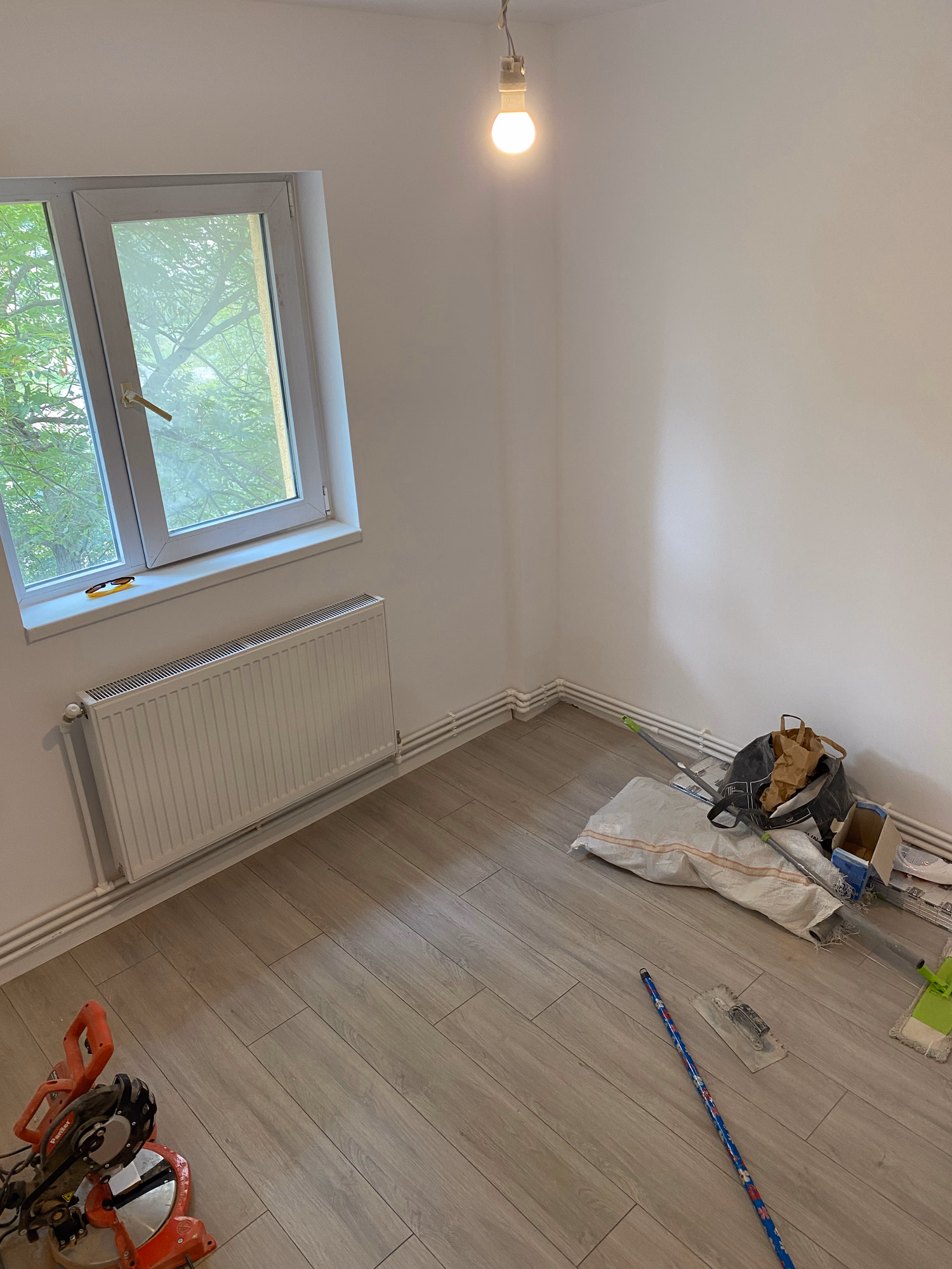 Zugrav Iași — Renovare apartament 3 camere (Iași — Bularga) — După 20