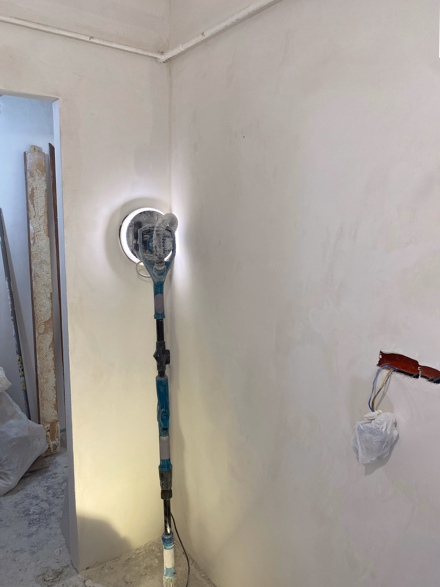 Zugrav Iași — Renovare apartament 3 camere (Iași — Bularga) — În construcție 2