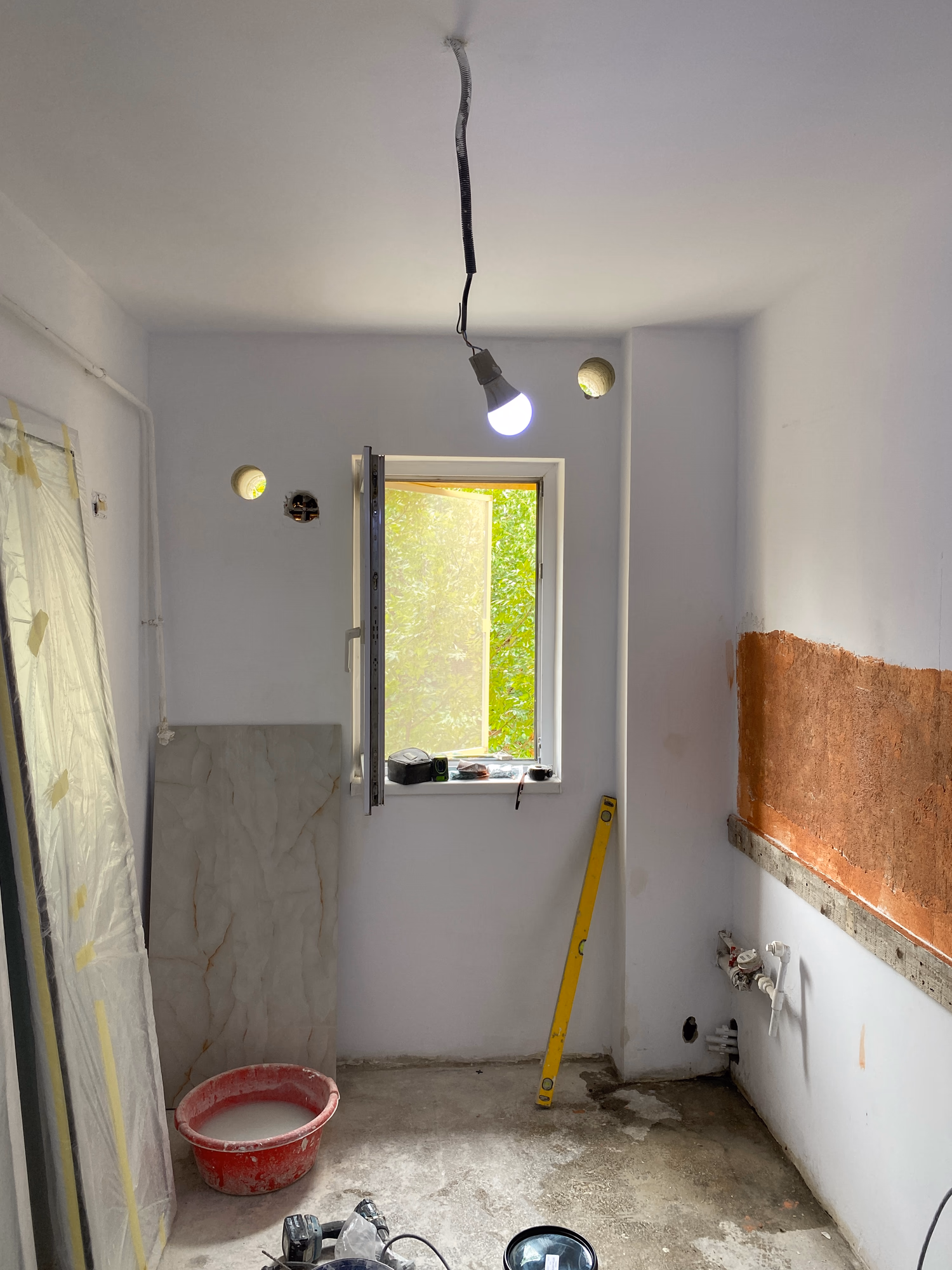 Zugrav Iași — Renovare apartament 3 camere (Iași — Bularga) — În construcție 5