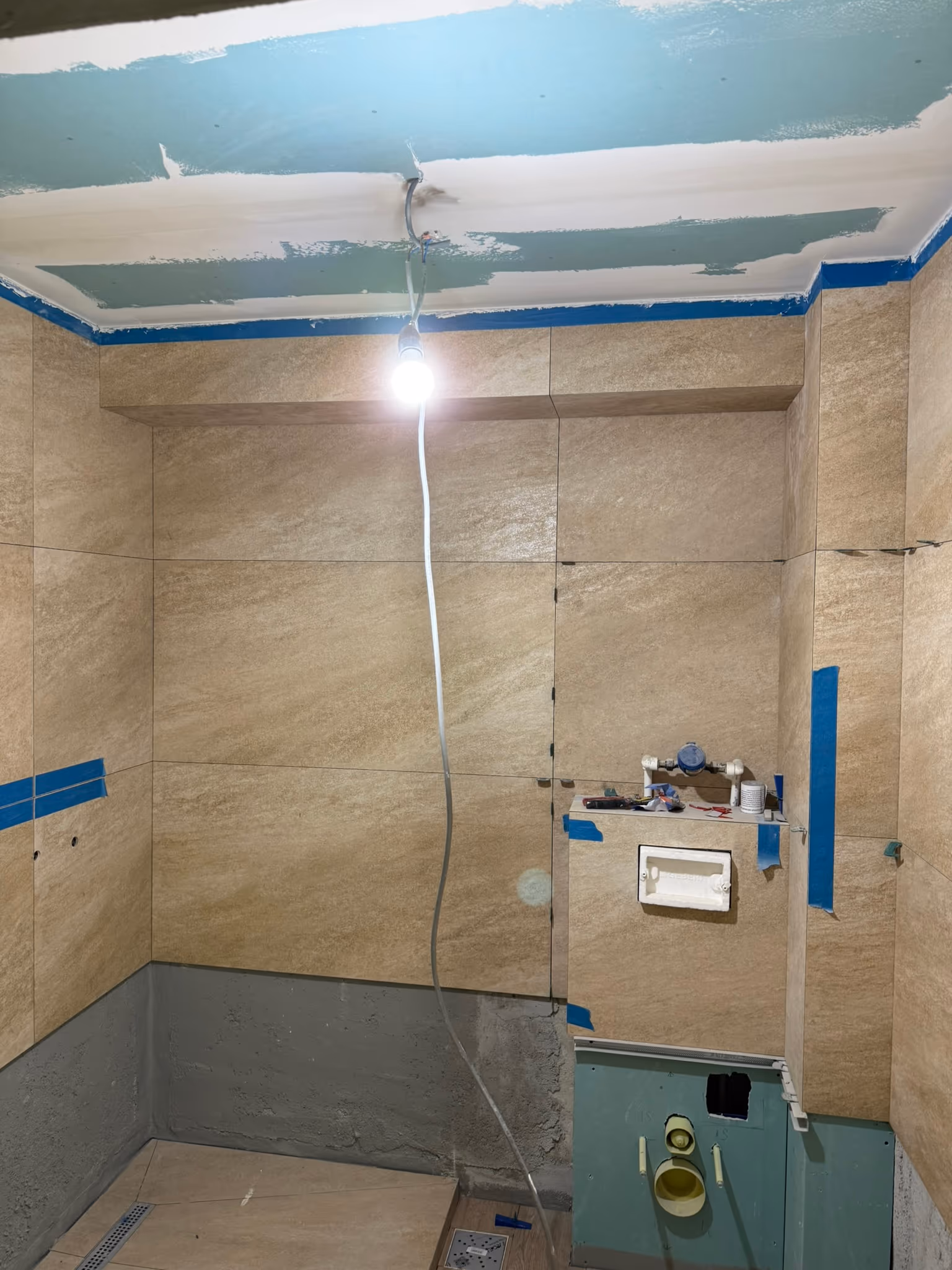 Zugrav Iași — Renovare apartament (Iași — Păcurari) — În timpul renovării 5