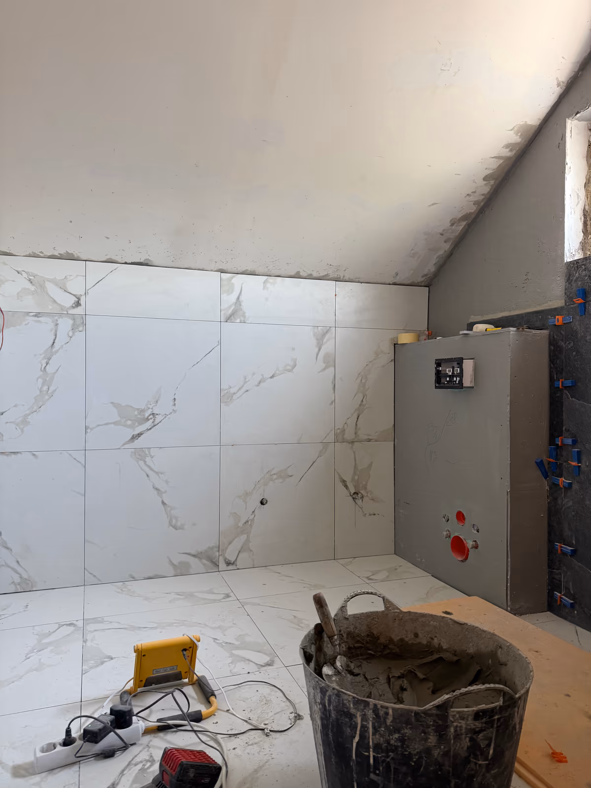 Zugrav Iași — Renovare casă etaj (Iași — Lunca Cetățuii) — Finalizate 10