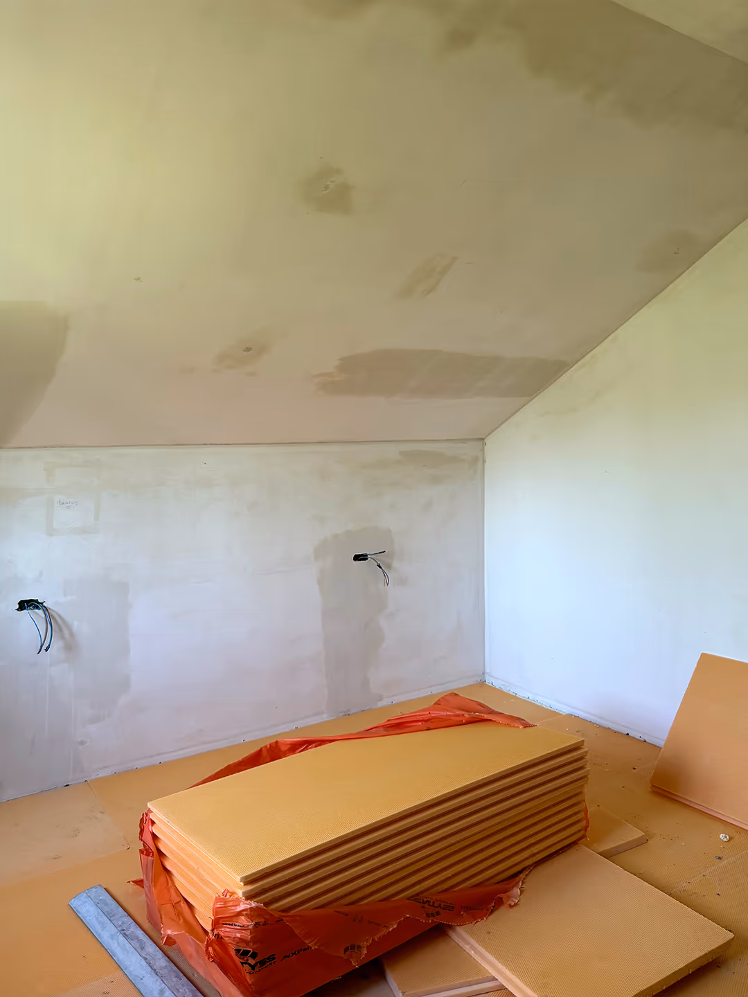 Zugrav Iași — Renovare casă etaj (Iași — Lunca Cetățuii) — Finalizate 29