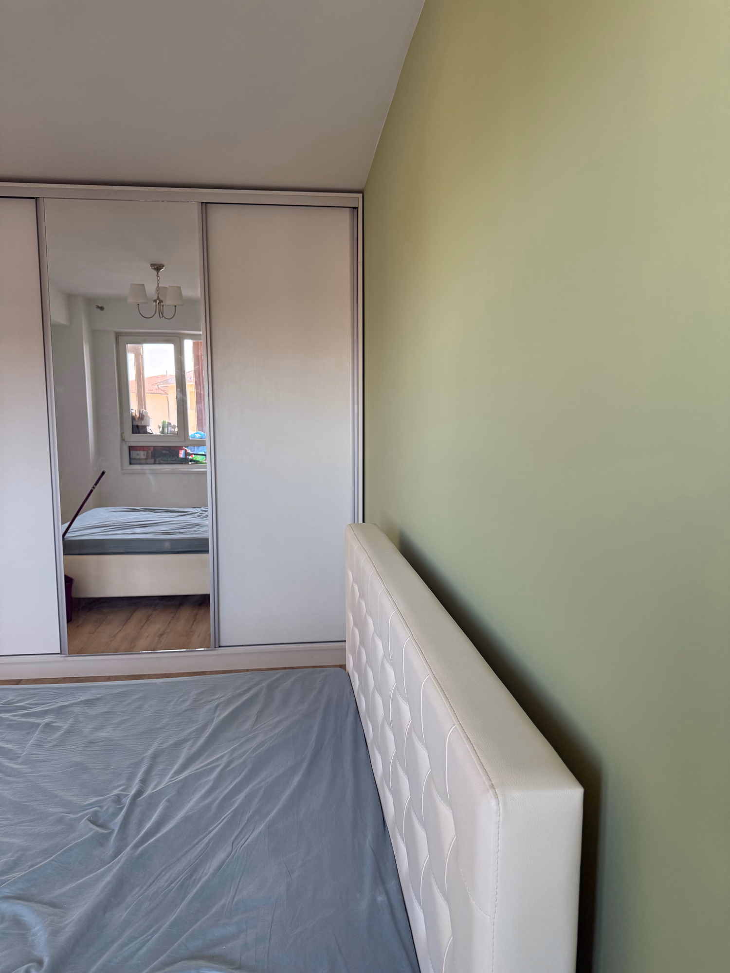 Zugrav Iași — Zugrăveală apartament (Iași — Vișoianu) — După 7